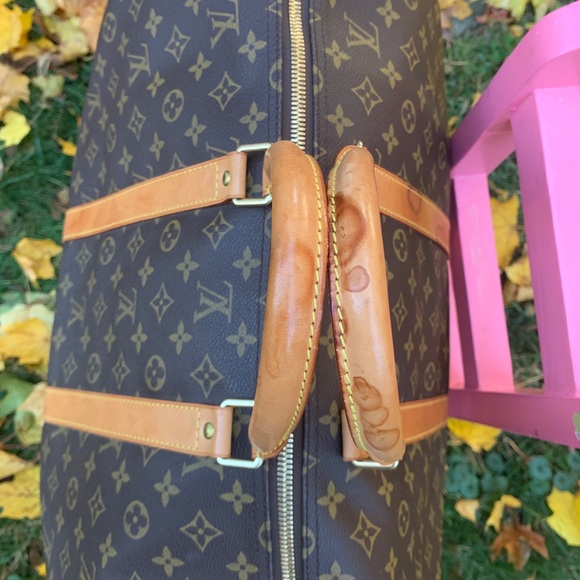 Authentic Louis Vuitton Keepall 55 Bag - Picture 2 of 16
